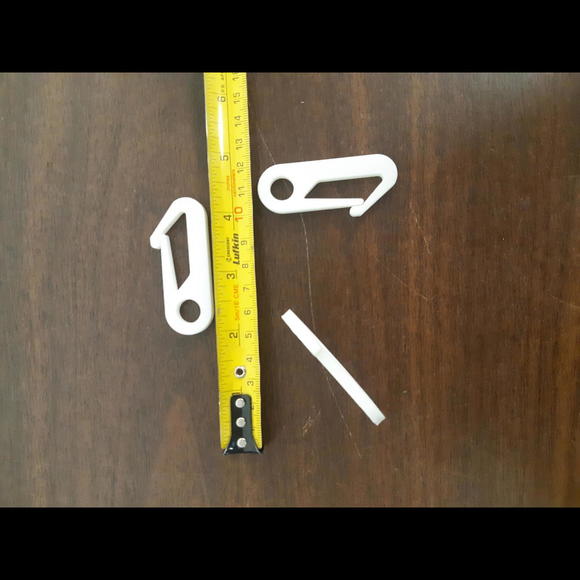 Grommet Clips, Idea for flags, tarps and more - 3-pk, White - Picture 3 of 3